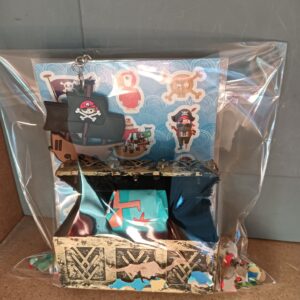 Piraat traktatie stickers/schatkistje/sleutelhanger