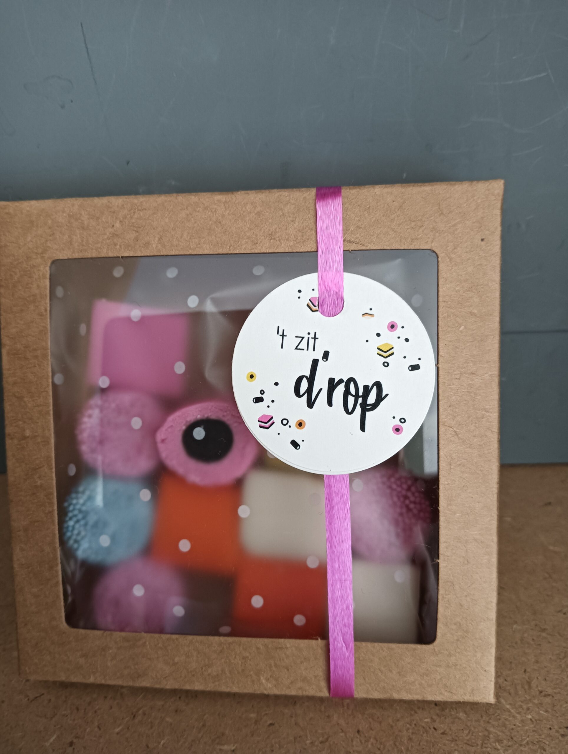'T zit d'rop cadeautje
