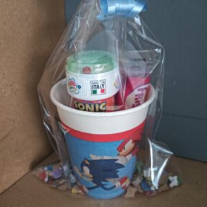 Sonic traktatie met beker met bellenblaas