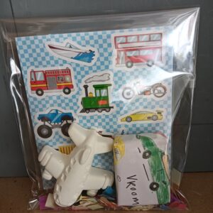 Vliegtuig stoepkrijt traktatie met stickers