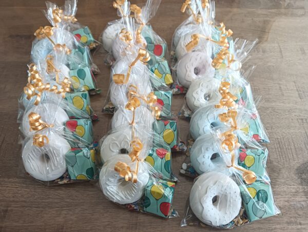 Donut stoepkrijt traktatie
