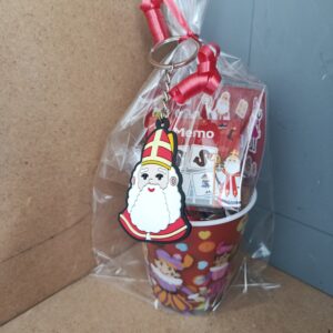 Sinterklaas traktatie beker/memory